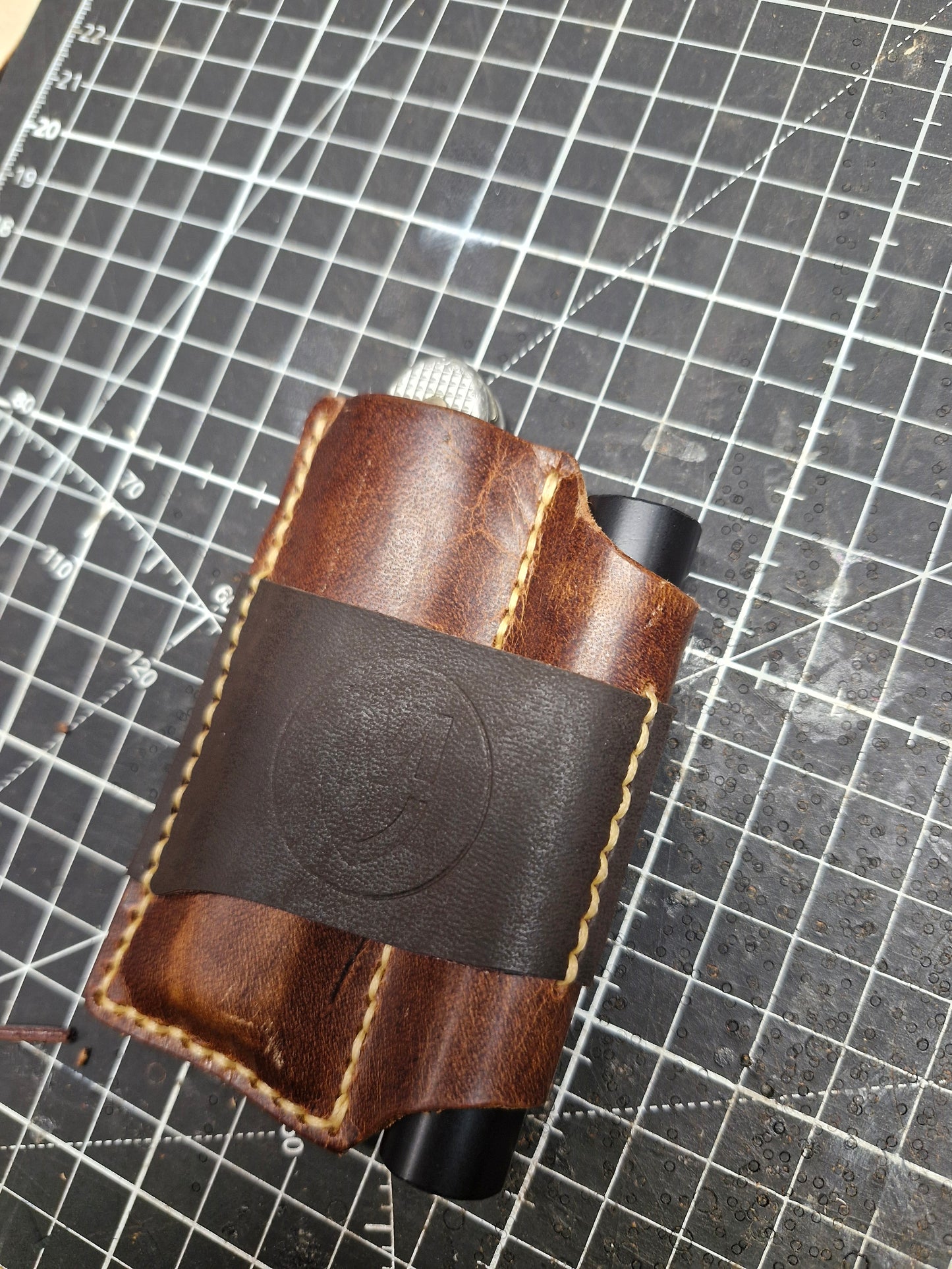 EDC-Pouch mes tot 10 cm/zaklamp 15mm diameter.