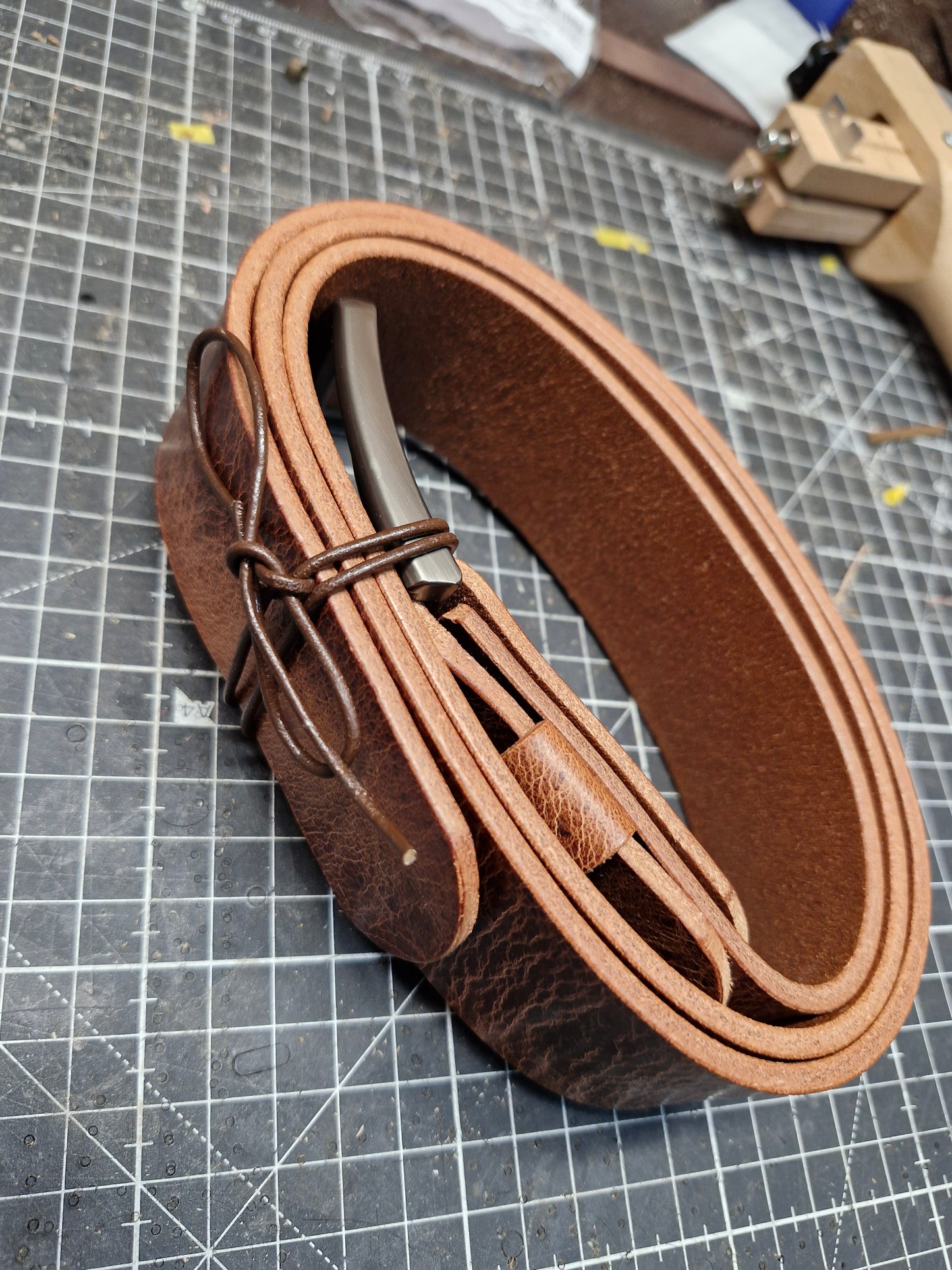 Riem gemêleerd bruin 40mm (Prijs in overleg)
